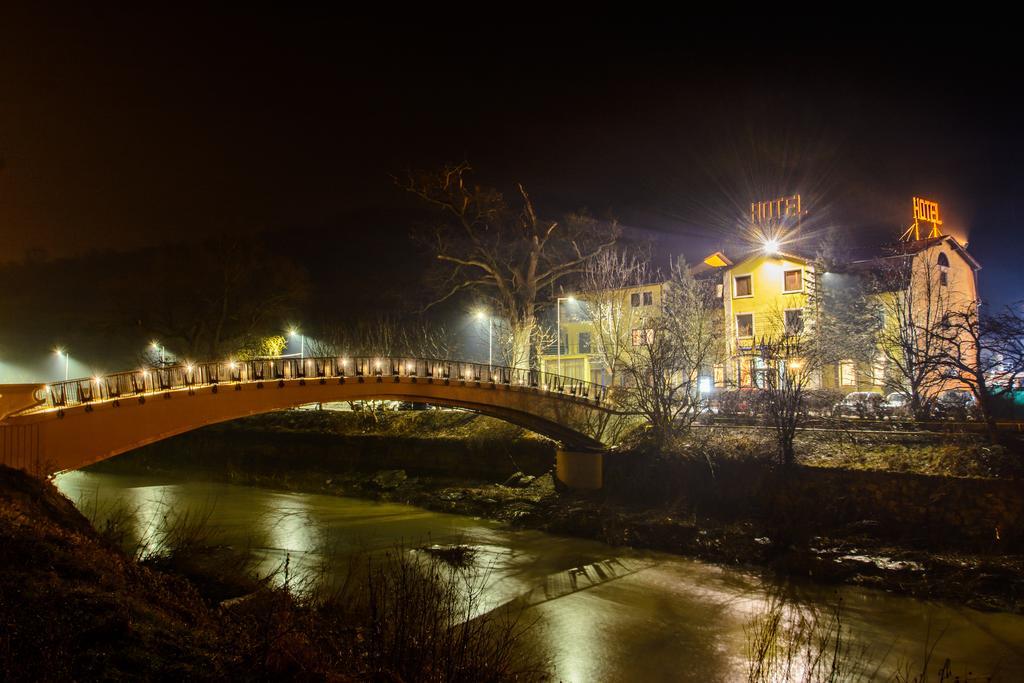 Hotel Codrisor Bistrita  Exterior photo
