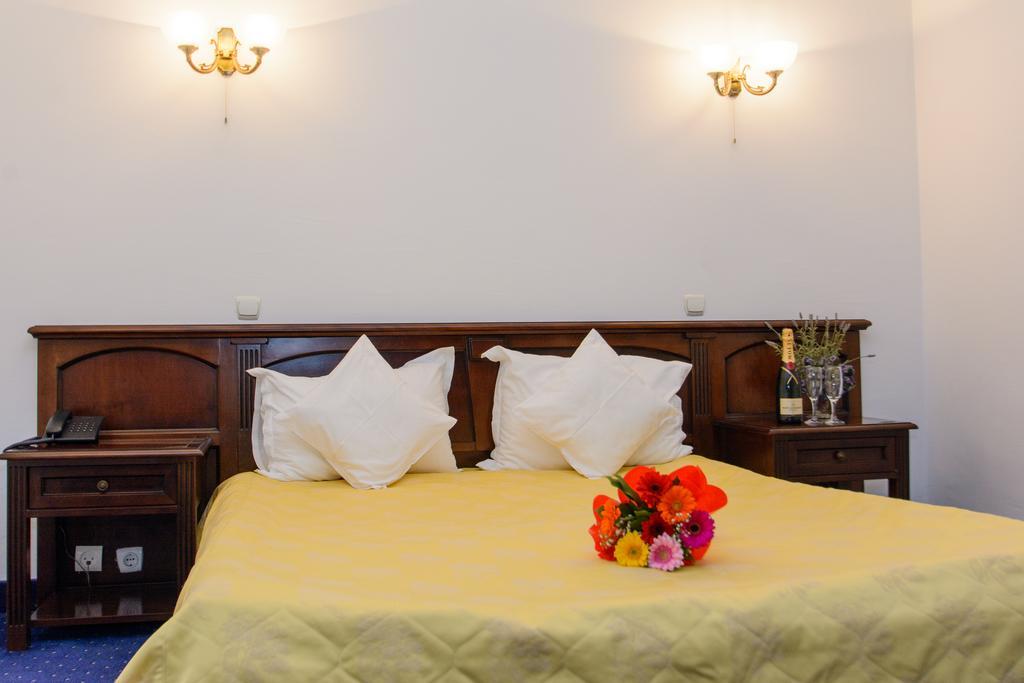 Hotel Codrisor Bistrita  Exterior photo
