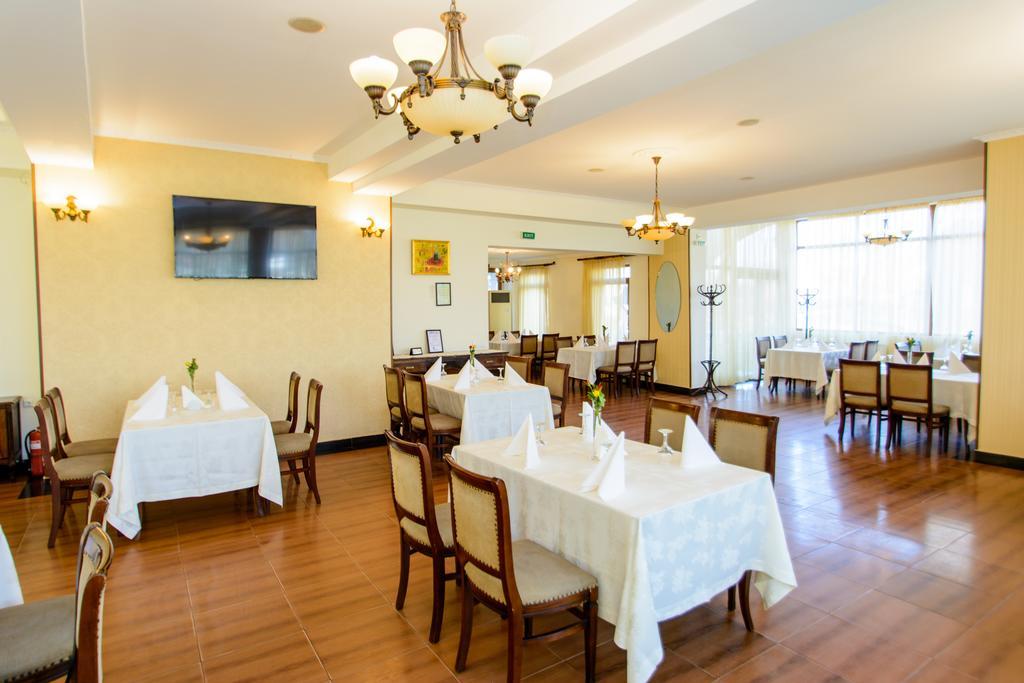 Hotel Codrisor Bistrita  Exterior photo